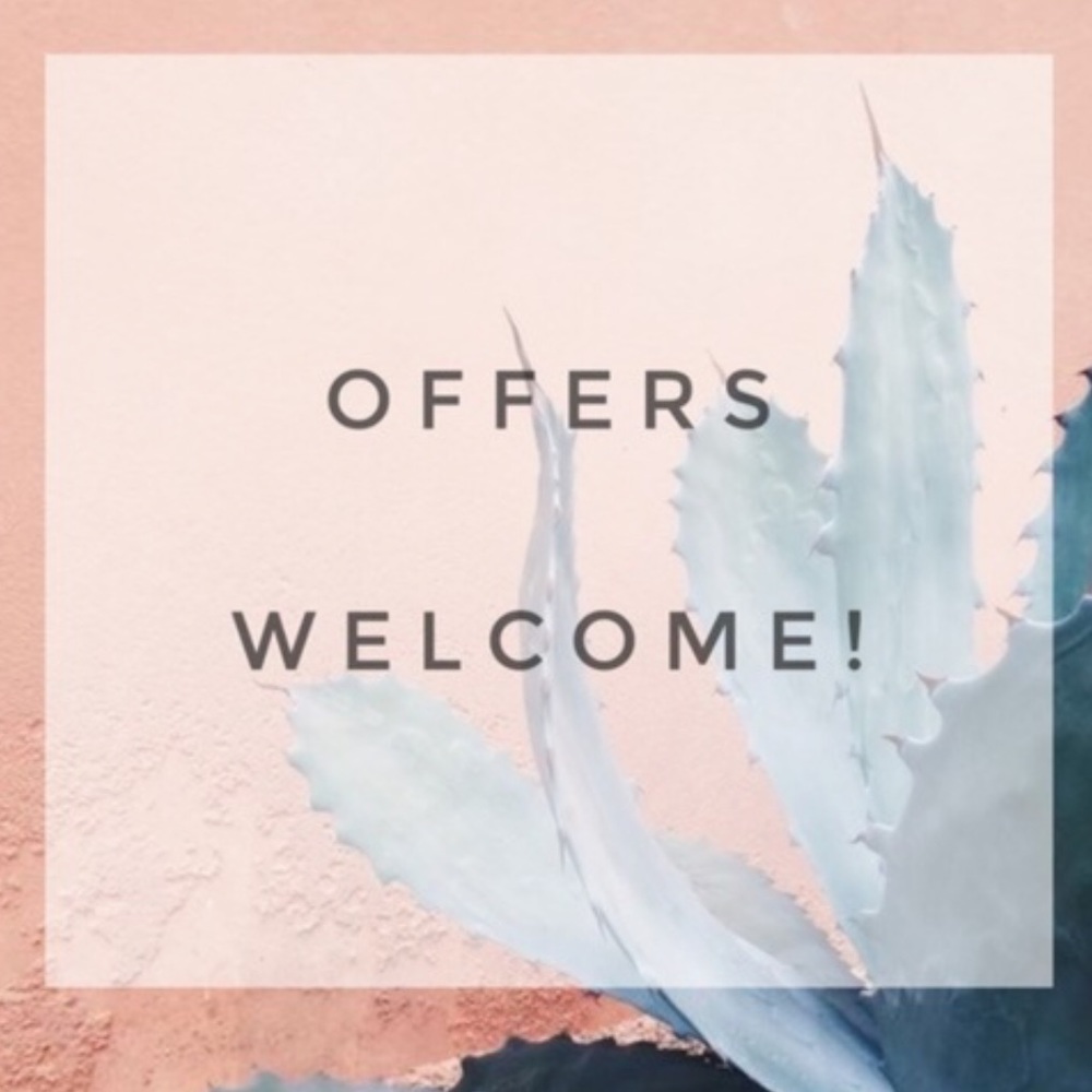 🌿MAKE AN OFFER!🌿 Moving Sale